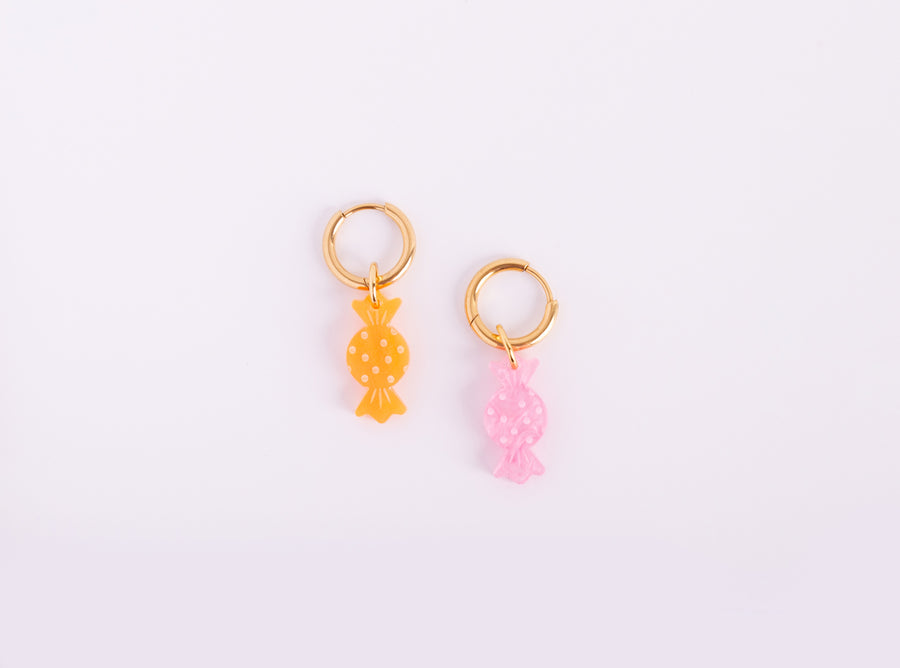 Einzelner Rosa Bonbon Anhänger x Spooky Kollektion