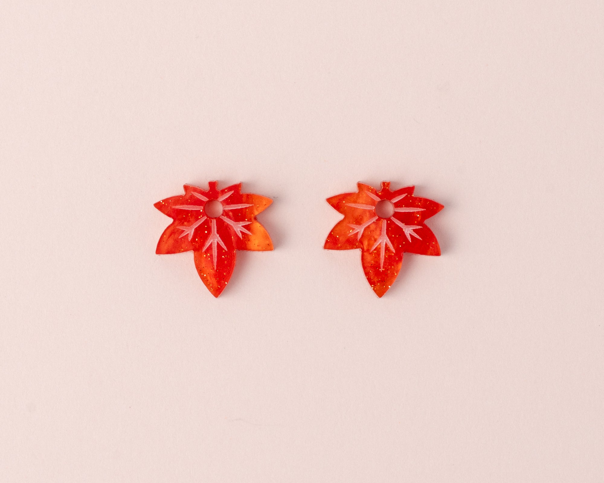 acutecolor Ahornblatt Ohrring Set in Orange