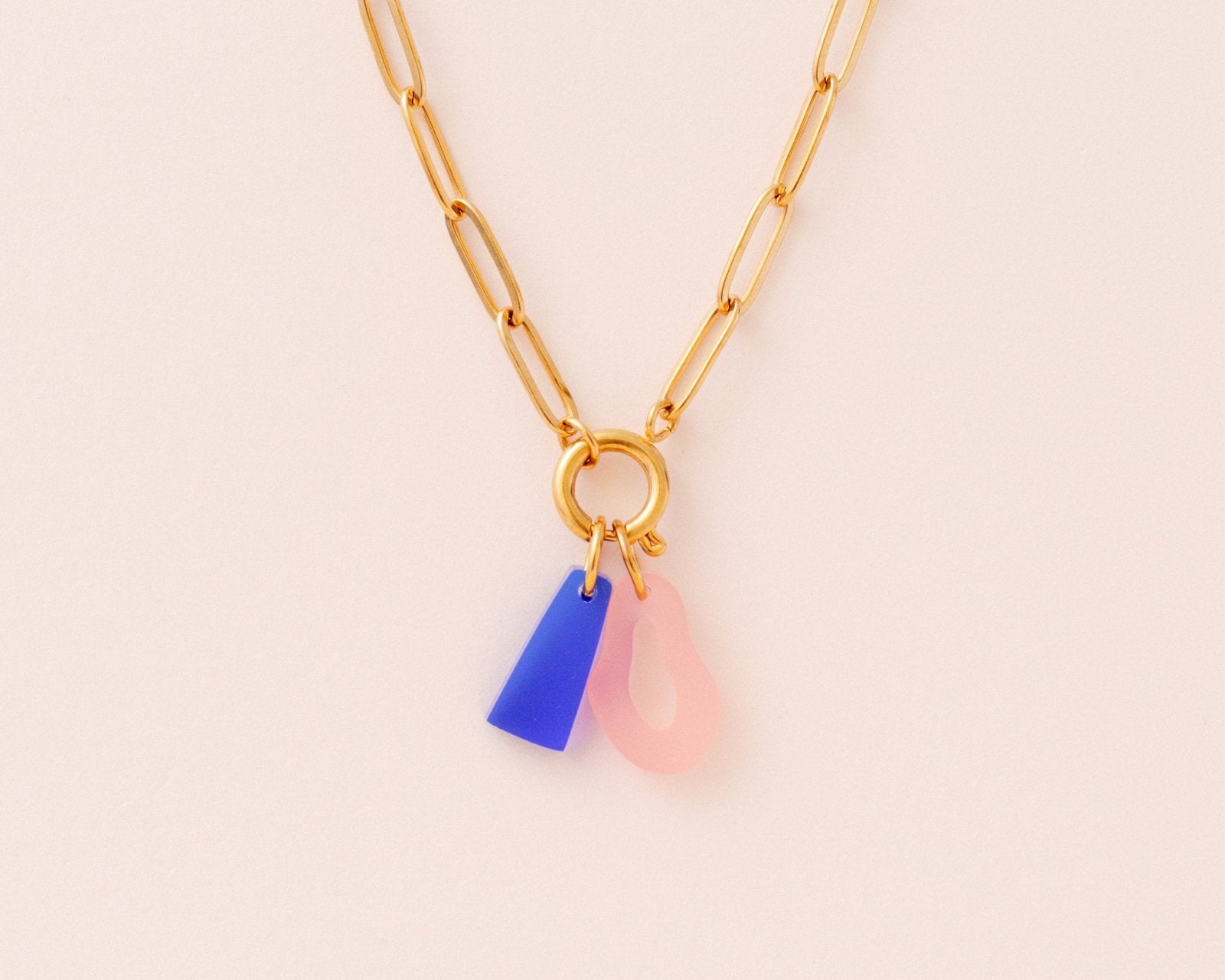 acutecolor Chunky Paperclip Kette mit Charm Verschluss
