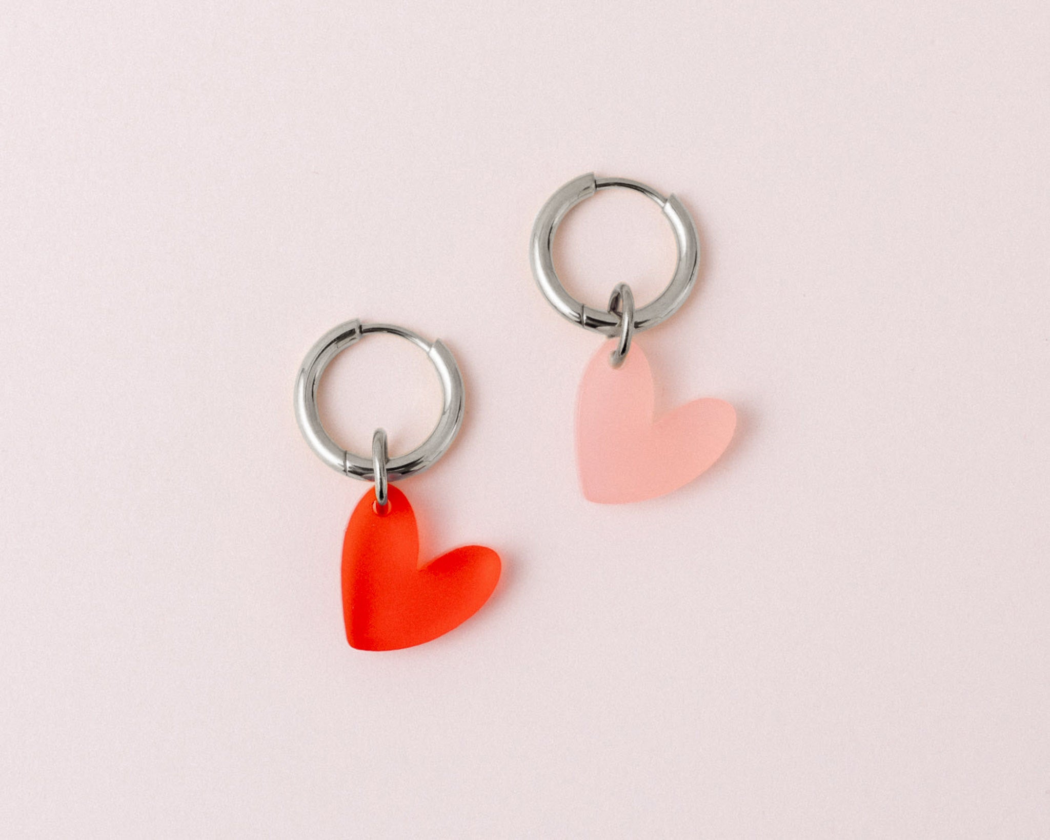 acutecolor Colorblock Herzen Ohrring Set