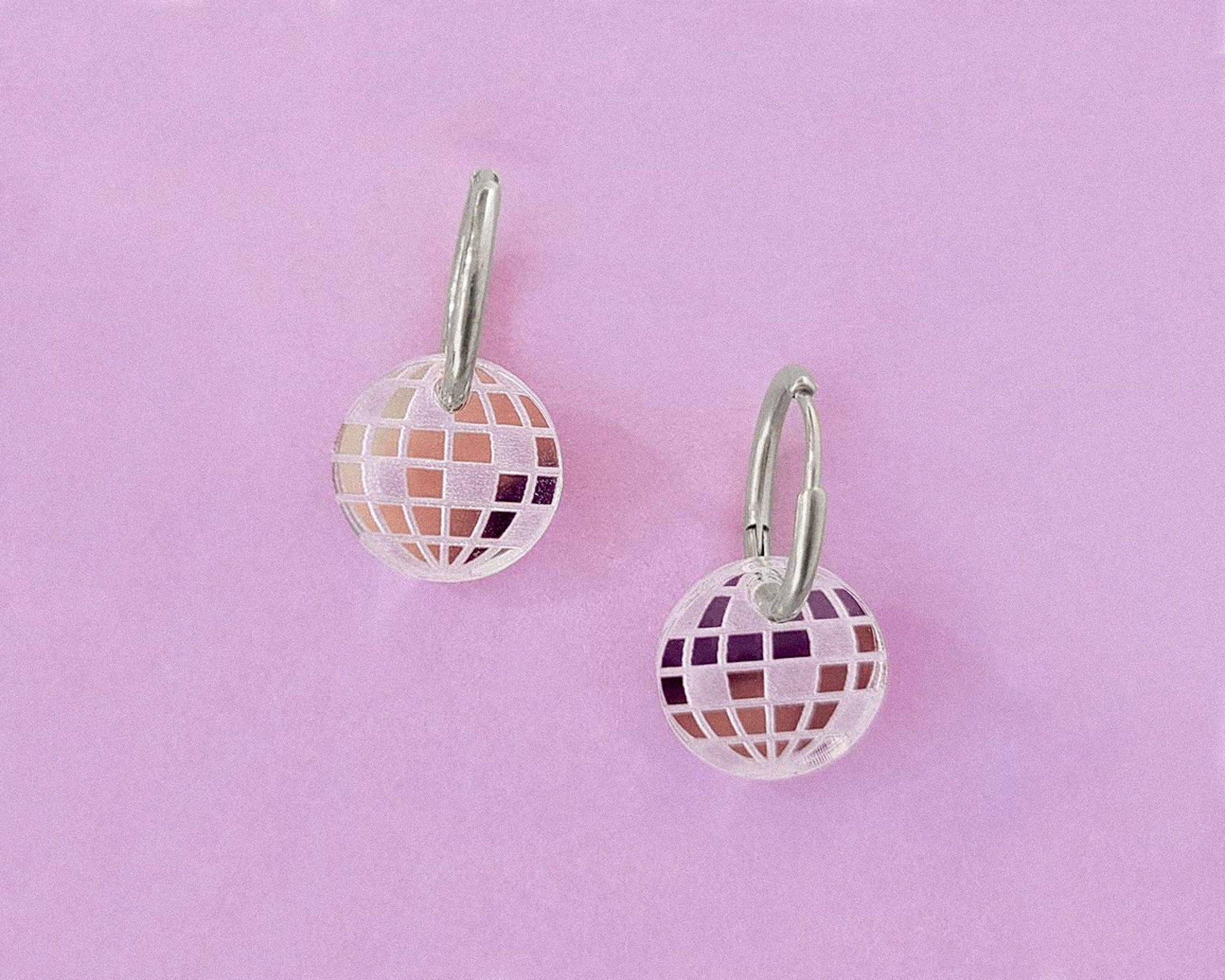 acutecolor Discokugel Ohrring Set mit Edelstahl Hoops