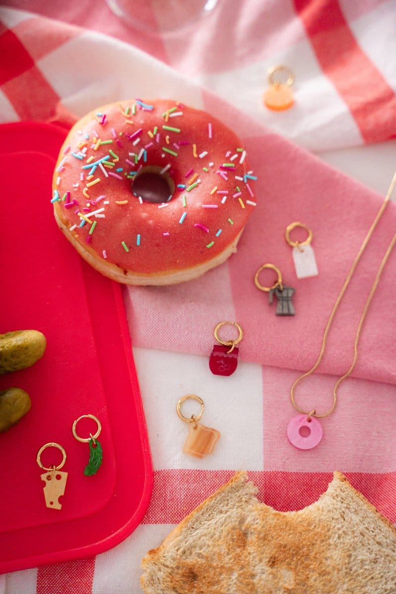 acutecolor Einzelner Espressokocher Anhänger x Zucker&Jagdwurst