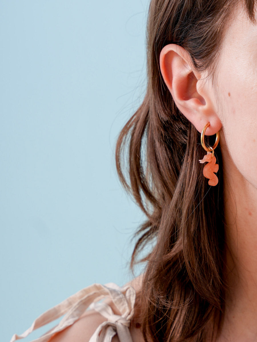 acutecolor Einzelner Orangener Seepferdchen Anhänger