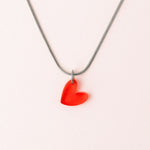 acutecolor Elegante Kette mit rotem Herz Anhänger