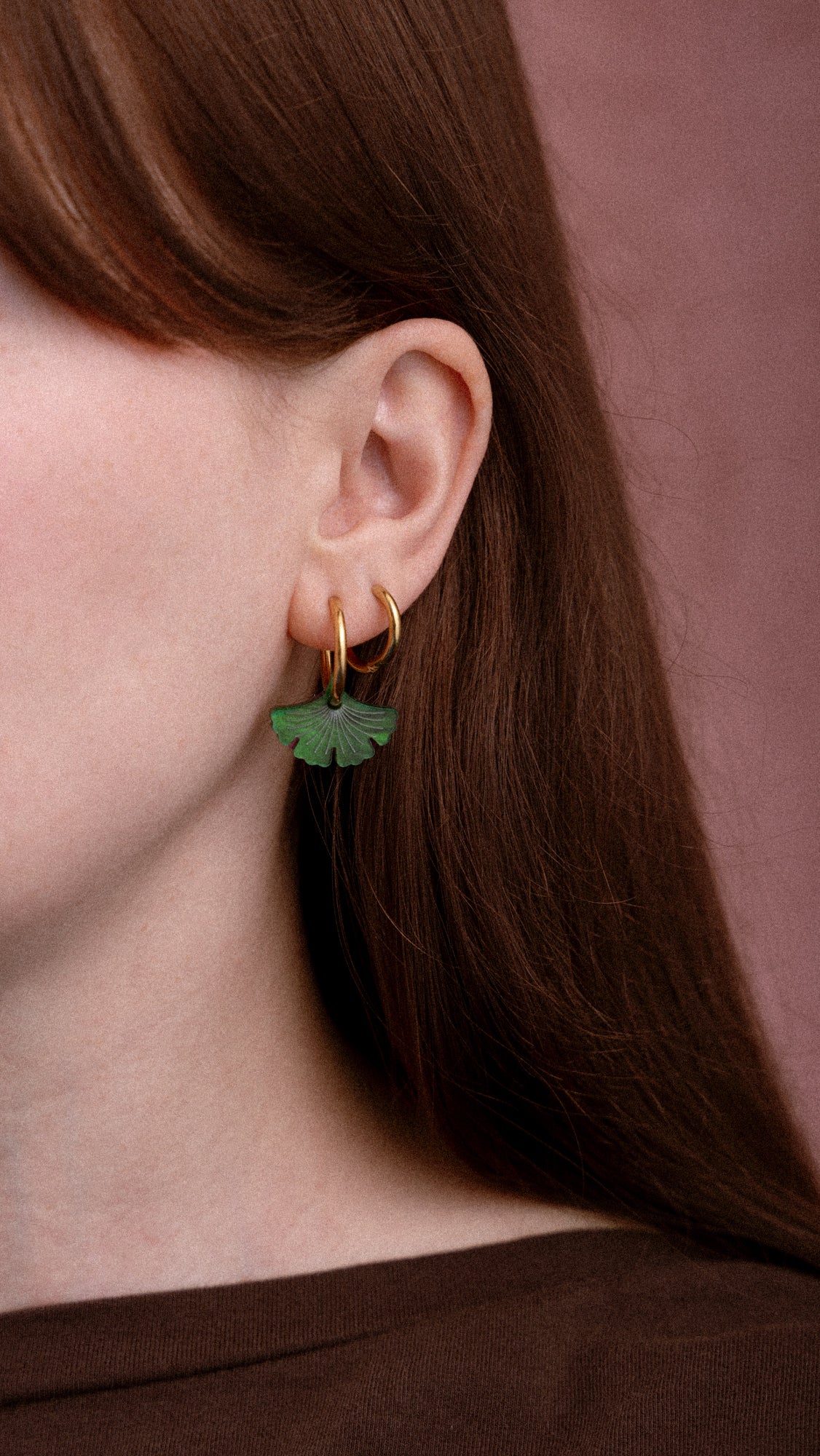 acutecolor Ginkgo Blätter Ohrringe mit Edelstahl Hoops