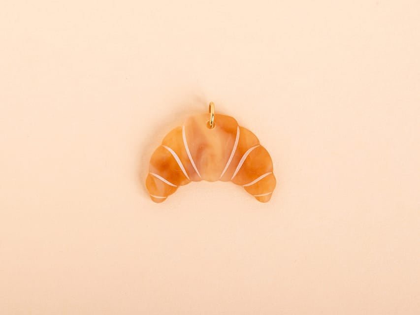 acutecolor Großes Croissant als Schlüsselanhänger und Taschenanhänger