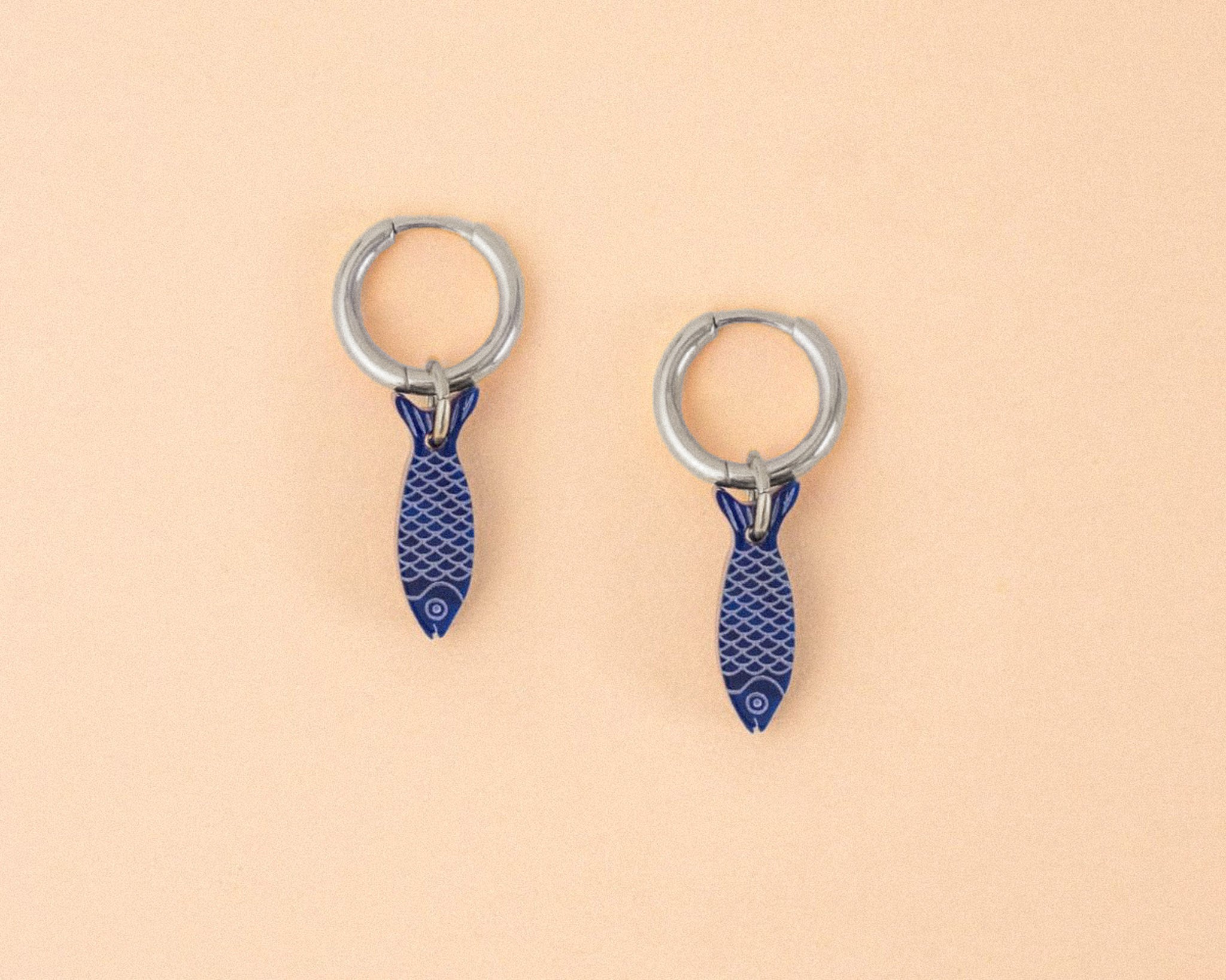 acutecolor Kleine Blaue Sardinen Ohrringe