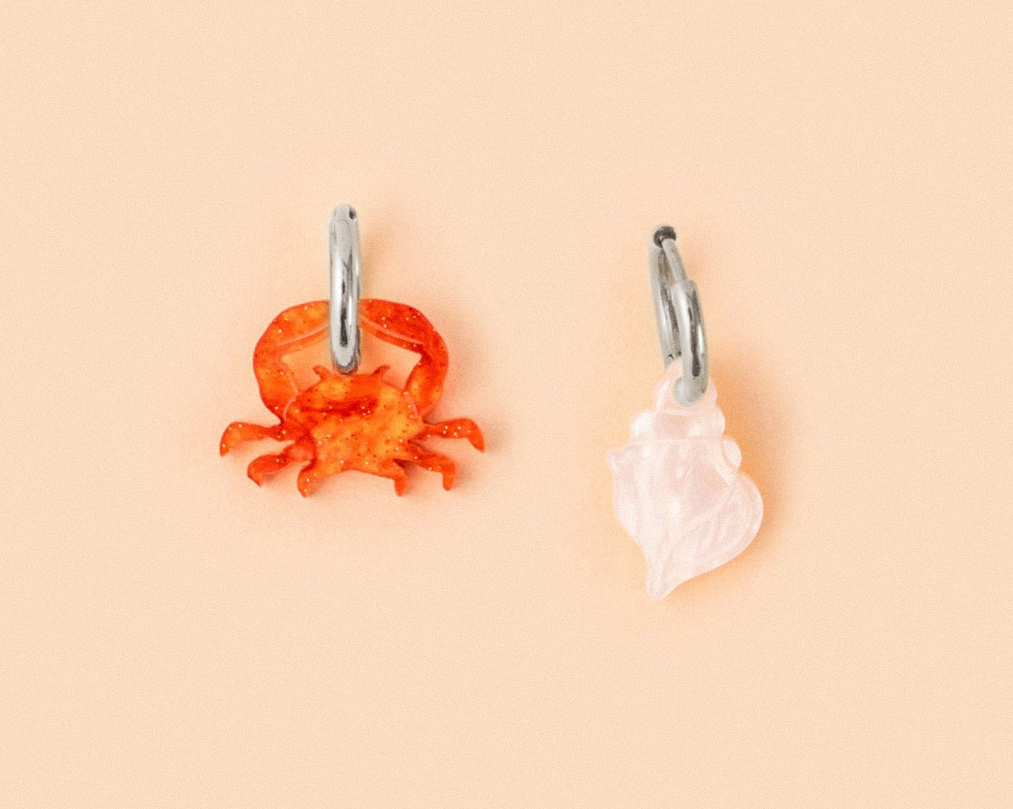 acutecolor Krabbe und Muschel Ohrring Set