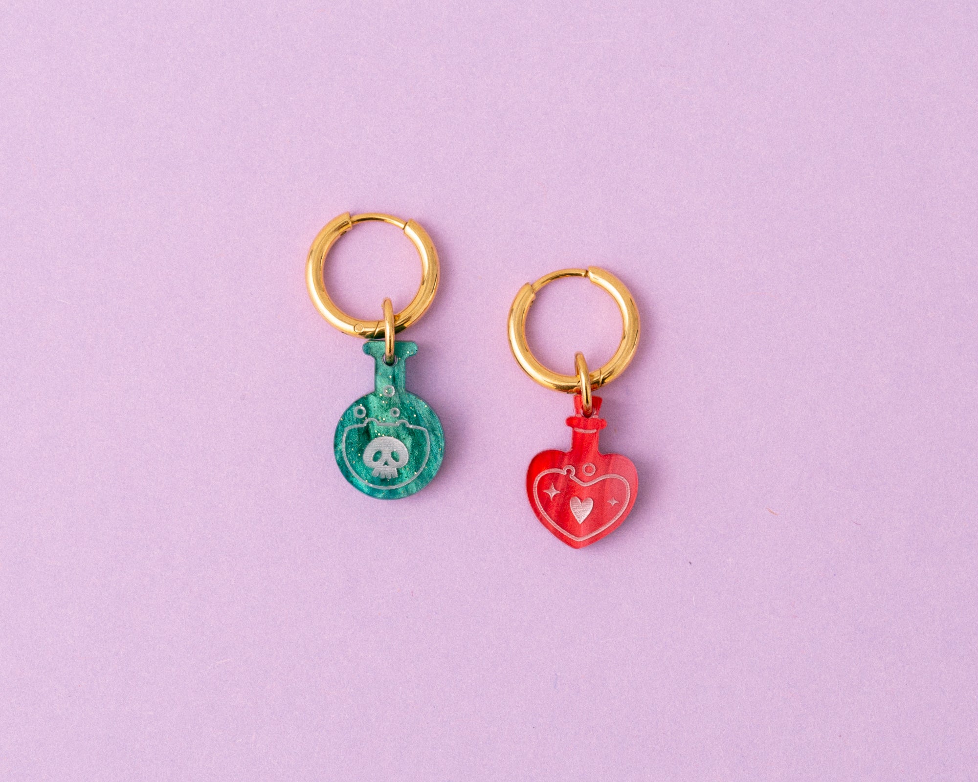 acutecolor Love & Death Potion Ohrring Set