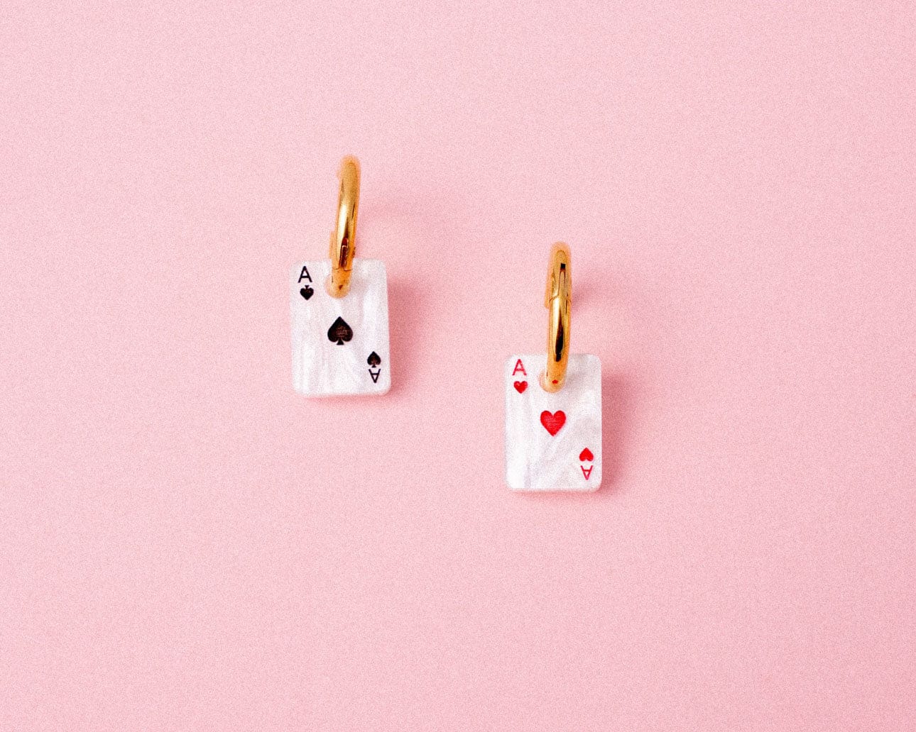 acutecolor Mismatch Spielkarten Ohrring Set