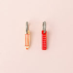 acutecolor Mismatch Stift und Lineal Ohrring Set
