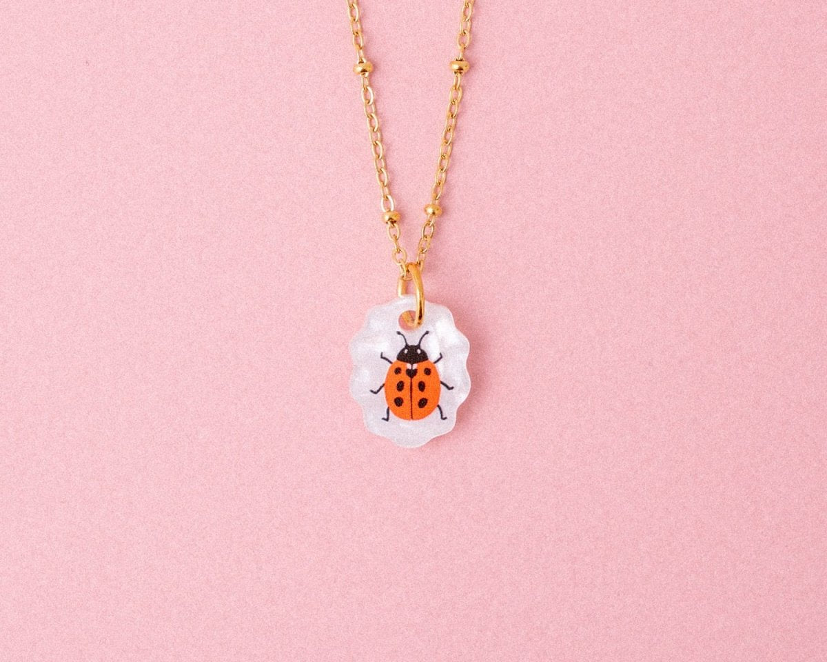 acutecolor Ovale Charm Kette mit Marienkäfer