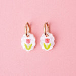 acutecolor Ovale Charm Ohrringe mit Tulpen