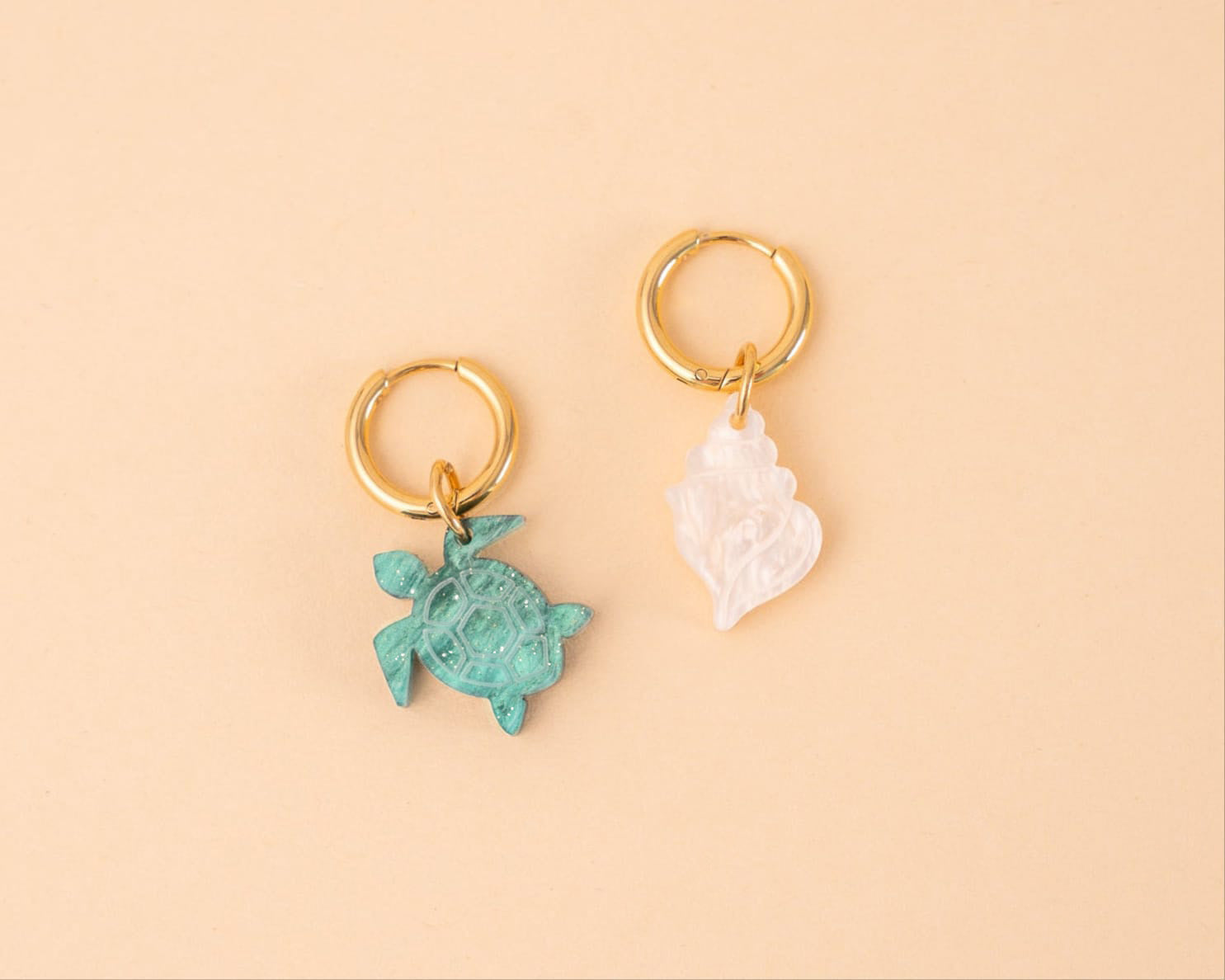 acutecolor Schildkröte und Muschel Ohrring Set