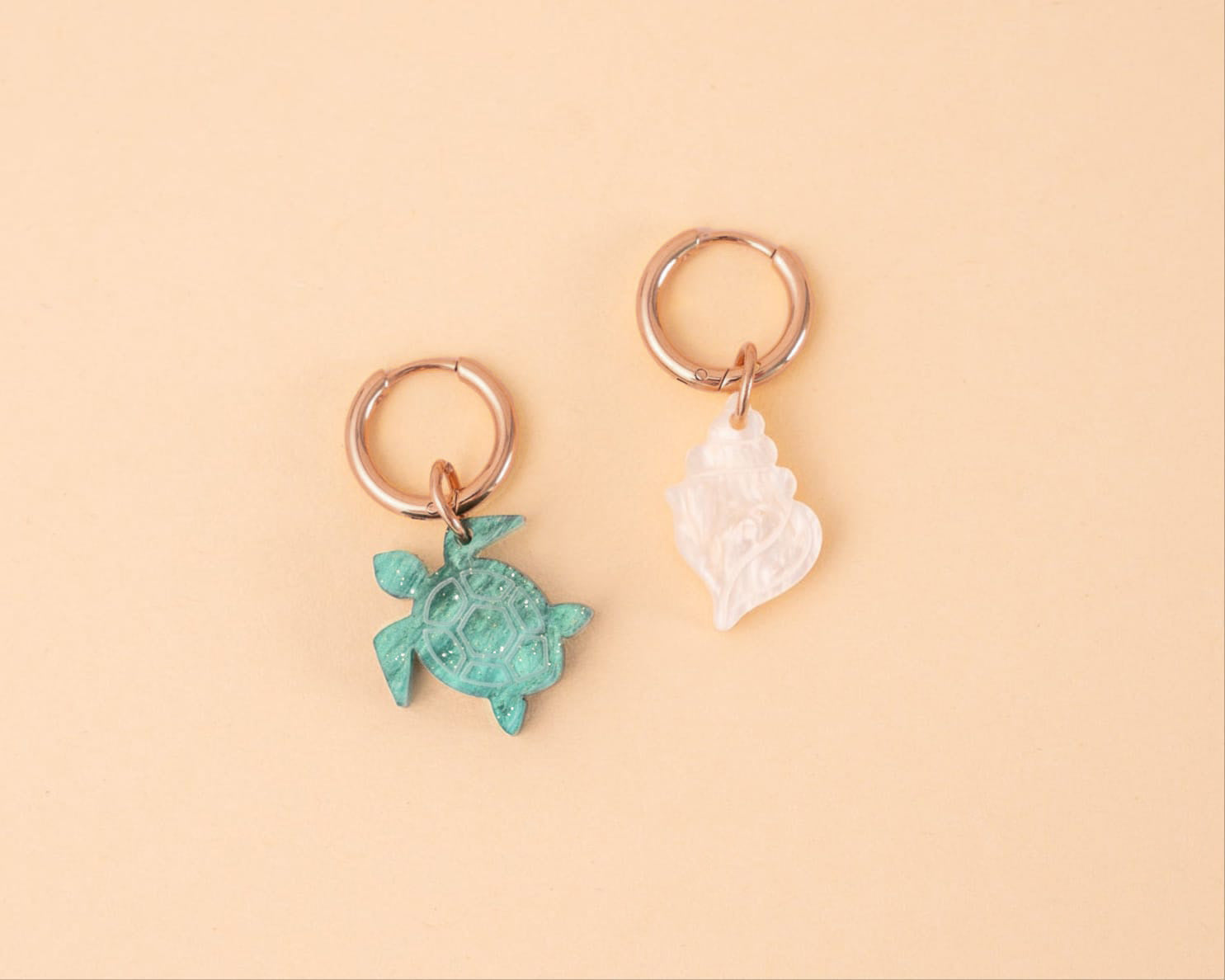 acutecolor Schildkröte und Muschel Ohrring Set