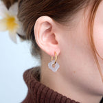 acutecolor Wavy Shape Ohrring Set in Matcha