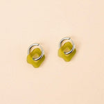 acutecolor Wavy Shape Ohrring Set in Matcha