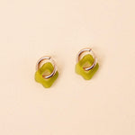acutecolor Wavy Shape Ohrring Set in Matcha