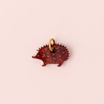 Einzelner brauner Igel Anhänger - acutecolor