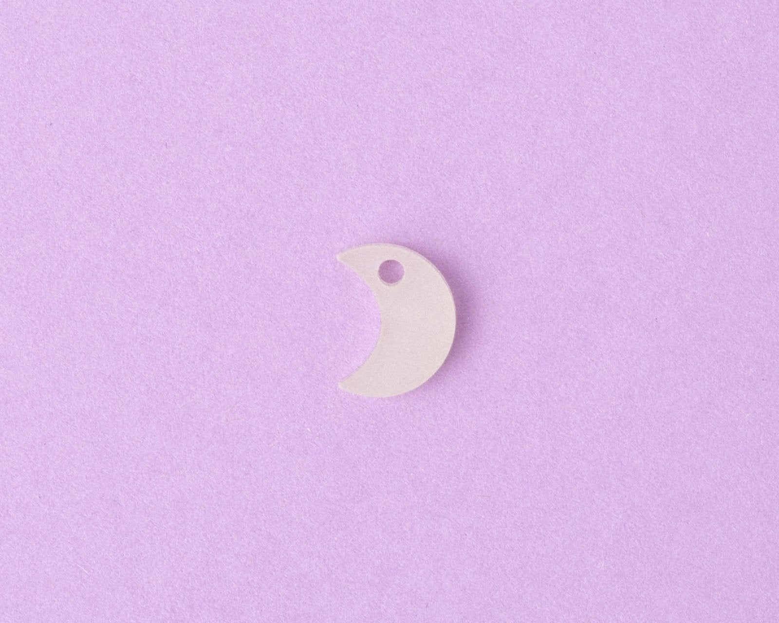 Einzelner leuchtender Mond Anhänger - acutecolor