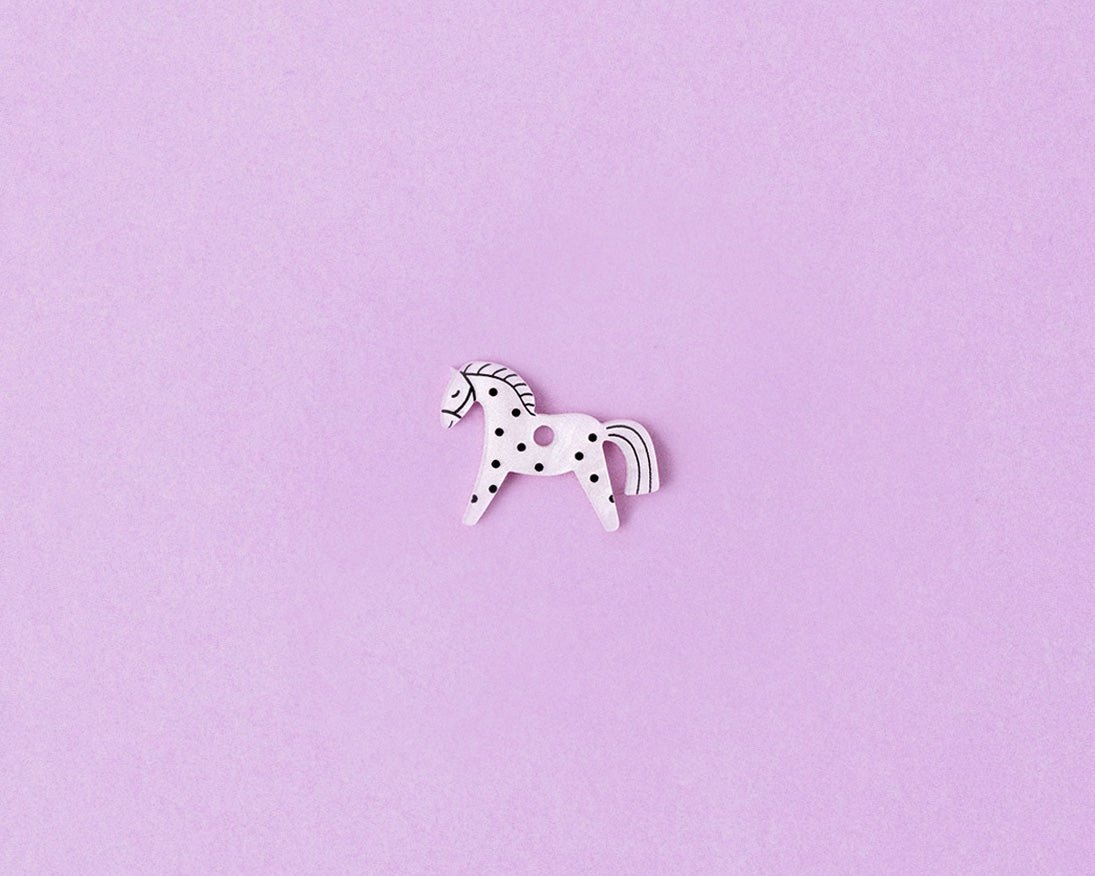 Einzelner Polkadot Pferde Anhänger - acutecolor