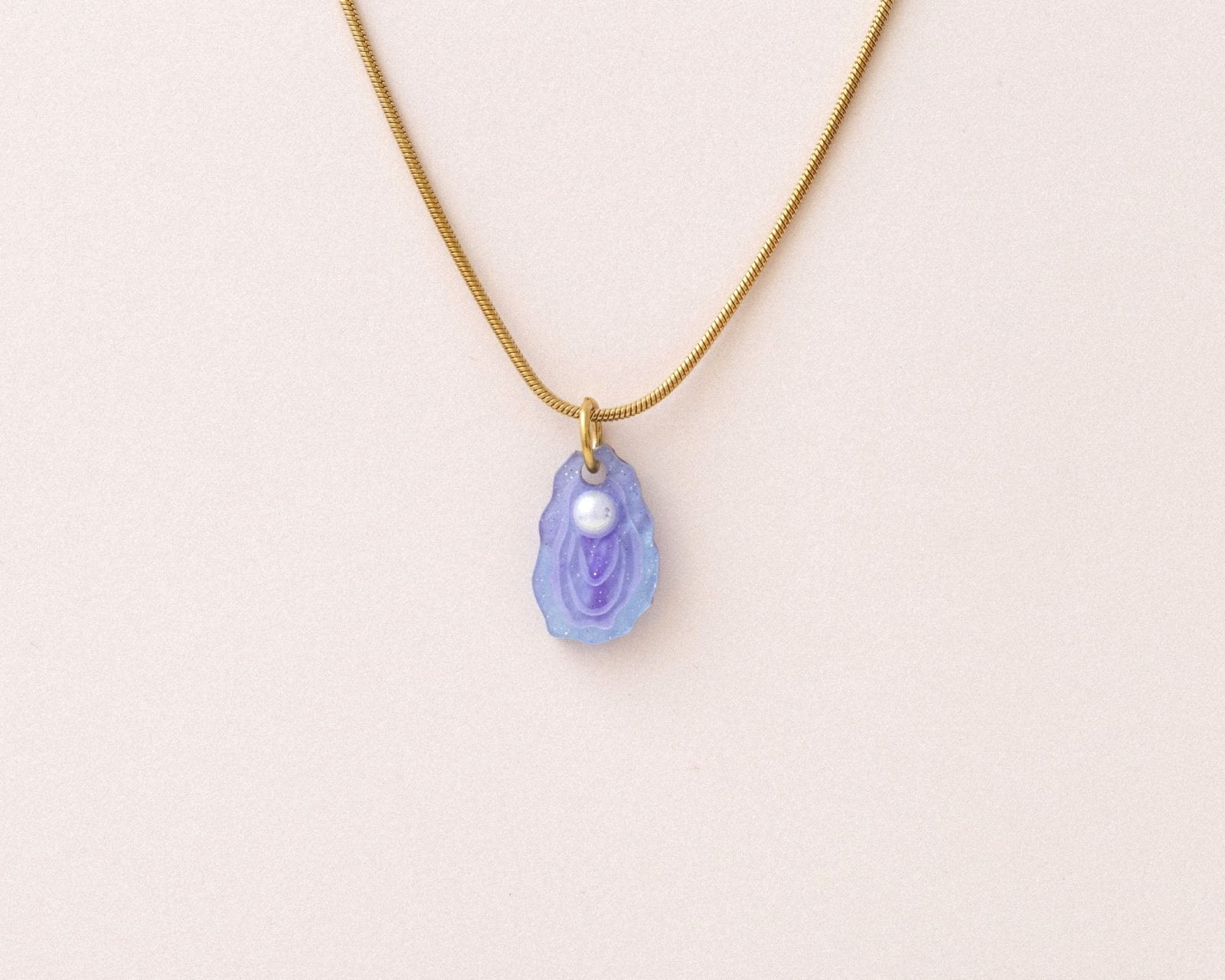 Elegante Kette mit Auster Anhänger - acutecolor