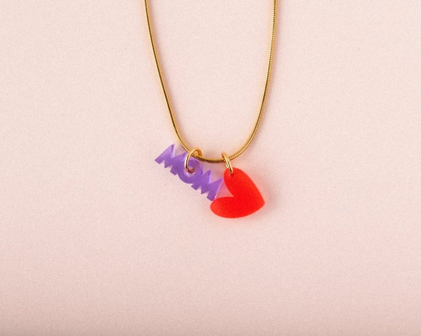 Elegante Kette mit Lila Mom Anhänger - acutecolor