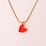 Elegante Kette mit rotem Herz Anhänger - acutecolor