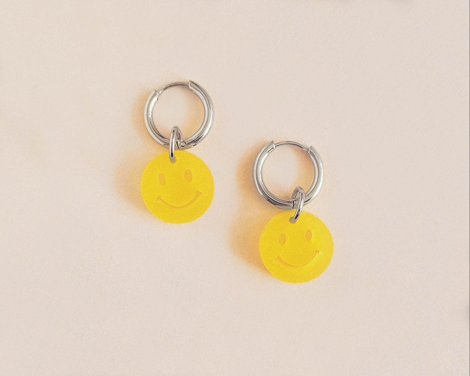 Gelbe Smiley Ohrring Set - acutecolor