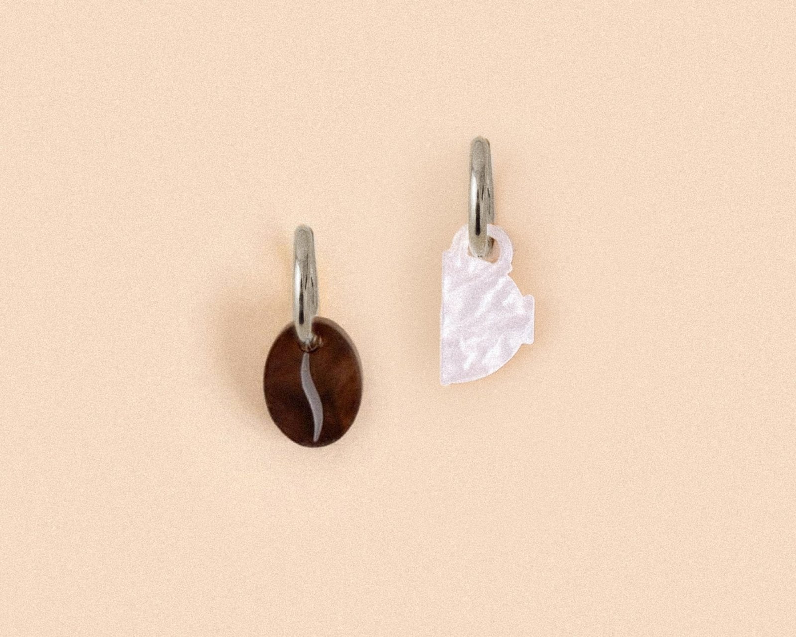 Kaffeebohne und Kaffeetasse Ohrring Set - acutecolor