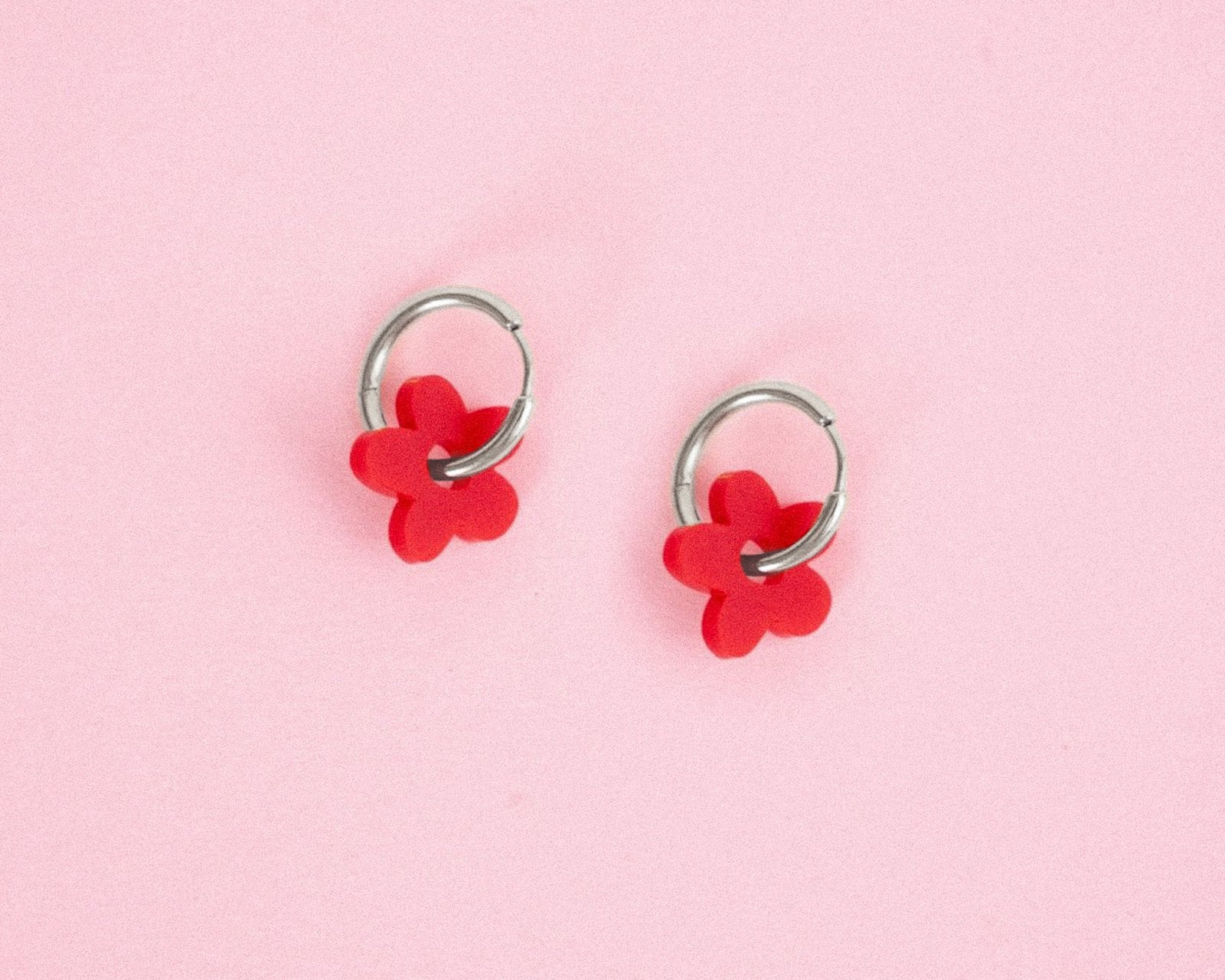 Midi Blumen Hoop Ohrringe in Poppy Red - acutecolor