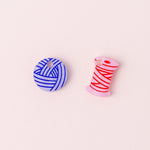 Nähgarn und Wollknäuel Ohrring Set - acutecolor