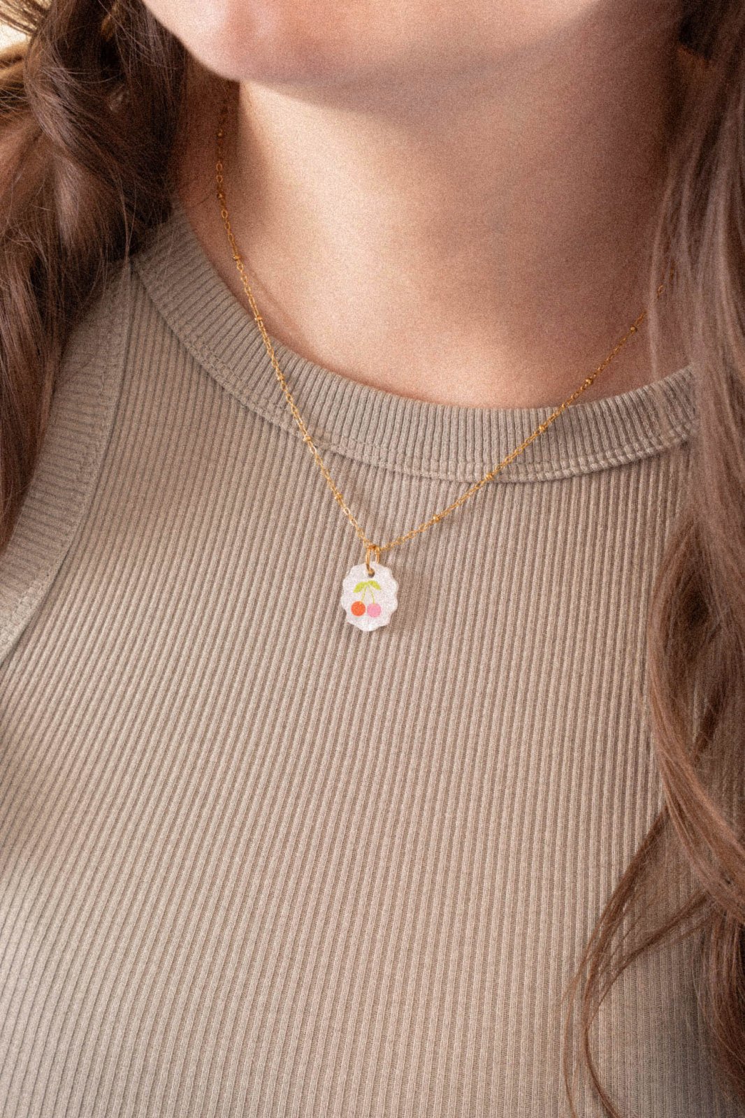 Ovale Charm Kette mit Kirschen - acutecolor