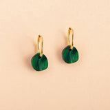 Pebble in Smaragdgrün mit Edelstahl Hoops - acutecolor