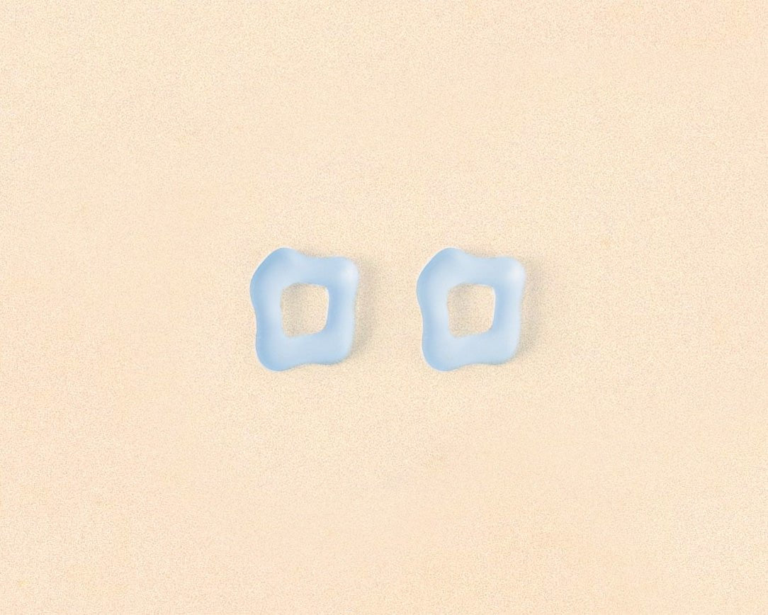 Wavy Shape Ohrring Set in Ice - acutecolor