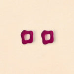 Wavy Shape Ohrring Set in Plum - acutecolor