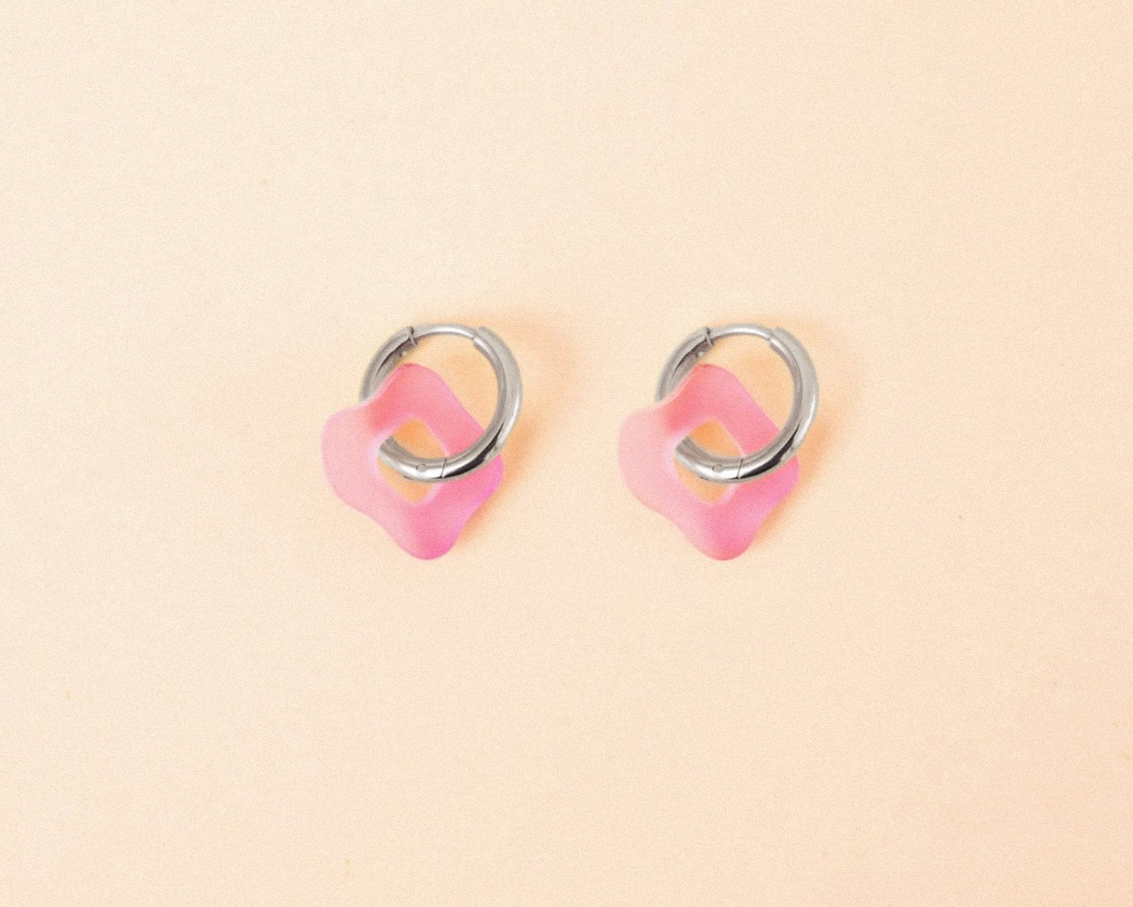 Wavy Shape Ohrring Set in Rosa - acutecolor