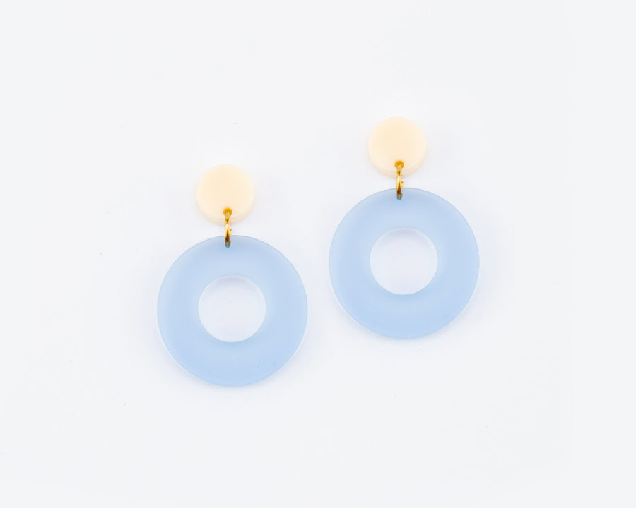 Colorblock Dot Ohrringe in Eisblau / Creme