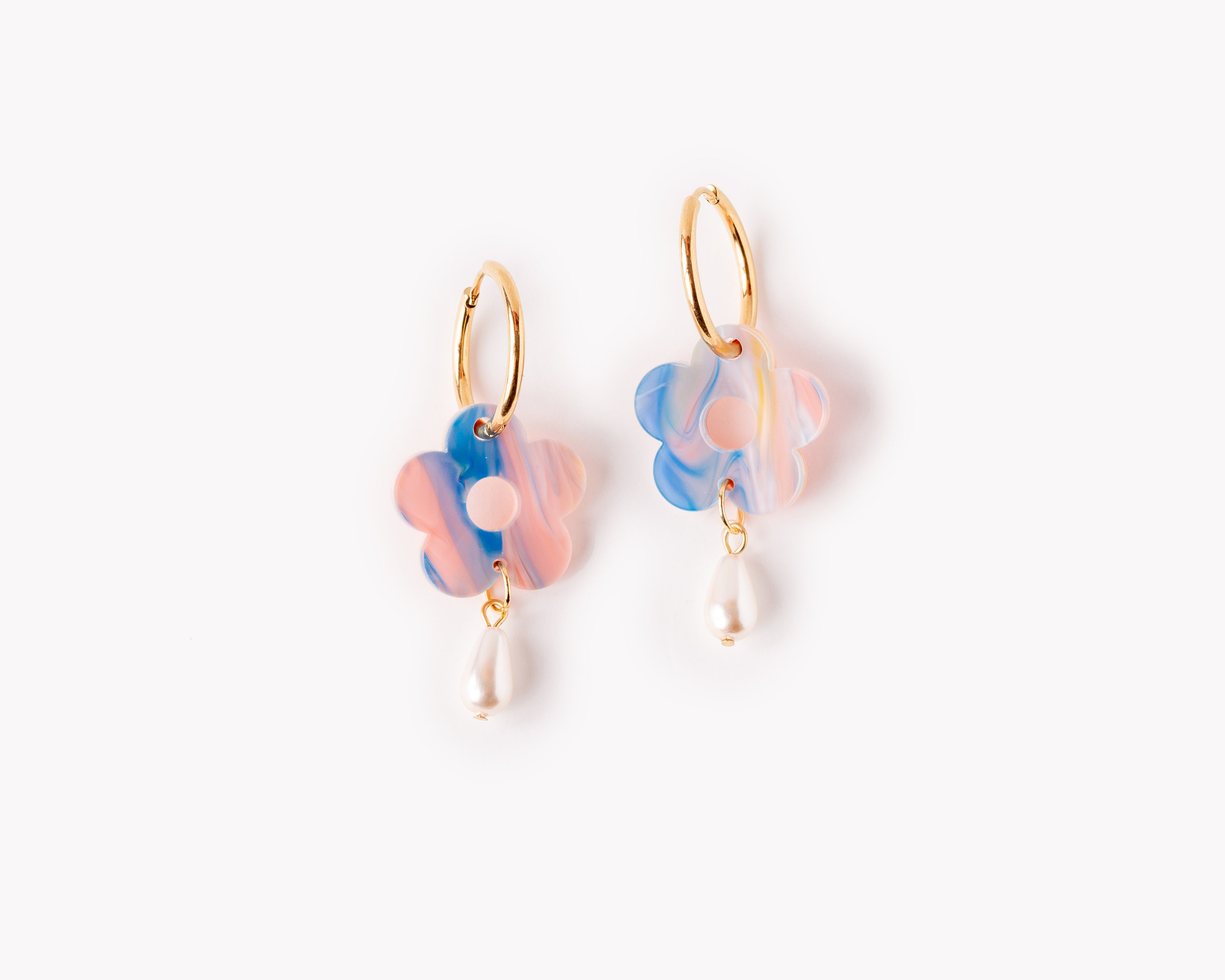 Large flower hoop earrings with pearls in watercolor - Limited Edition