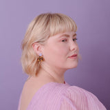 acutecolor Colorblock 'Arch' Bogen Ohrstecker in Leopard + Flieder