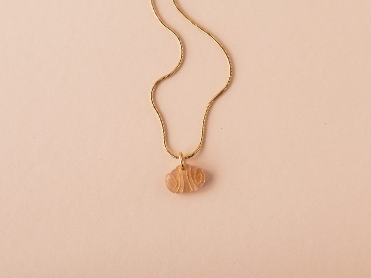acutecolor Elegante Kette mit Franzbrötchen