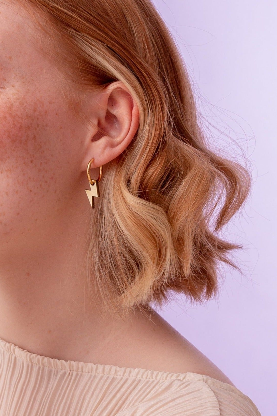 acutecolor Hoops mit Blitz Anhängern
